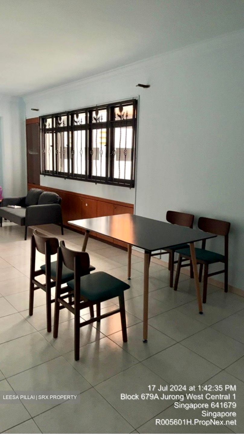 Blk 681C Jurong West Central 1 (Jurong West), HDB 5 Rooms #583811401
